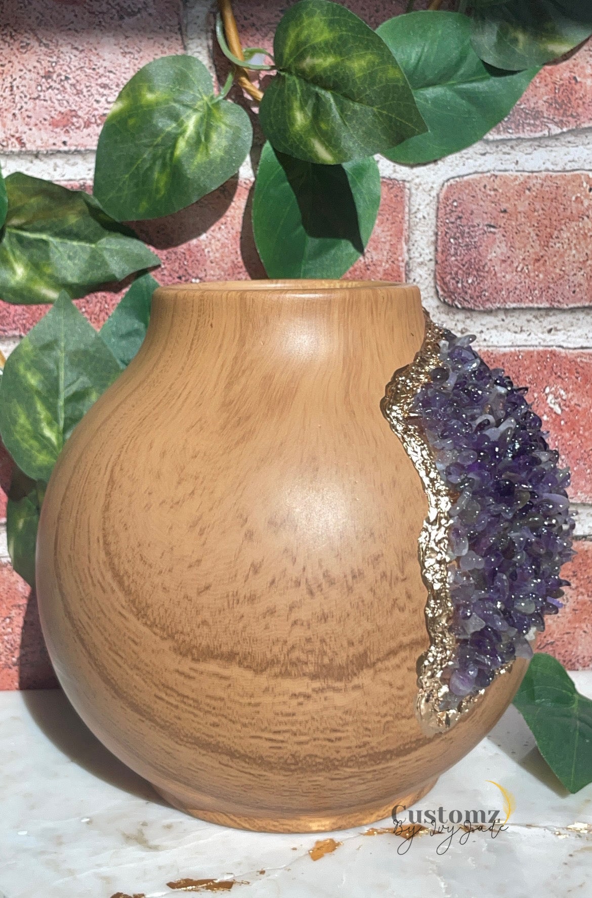 Ceramic Wood Grain Amethyst Crystal Vase