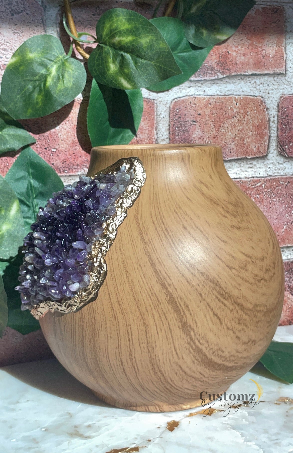Ceramic Wood Grain Amethyst Crystal Vase