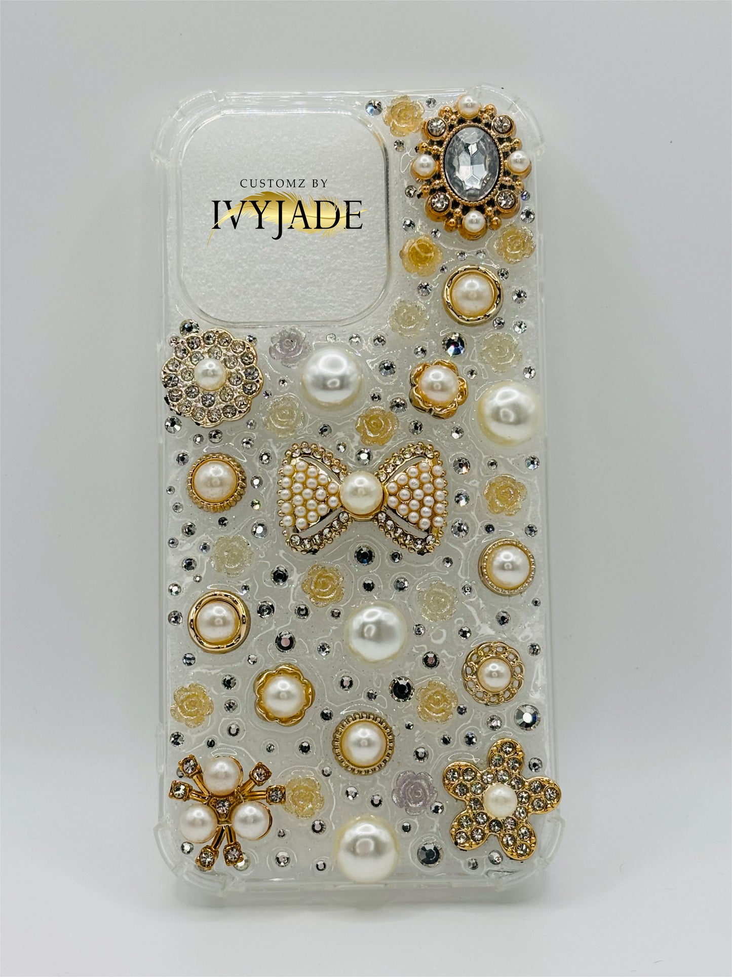 Vintage Beauty Iphone 15 pro case